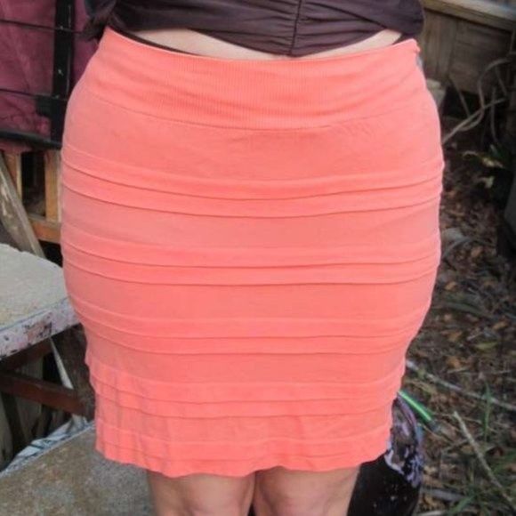 Xinki One Size Coral Peach Stretchy Ruffle Layer Appearance Elastic Mini Skirt - Picture 1 of 6